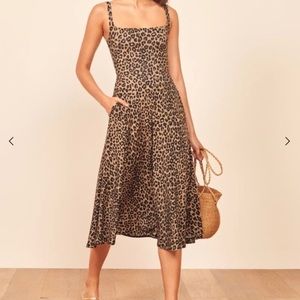 NWT - Reformation Jeans “Mary Dress” - “Cougar” print